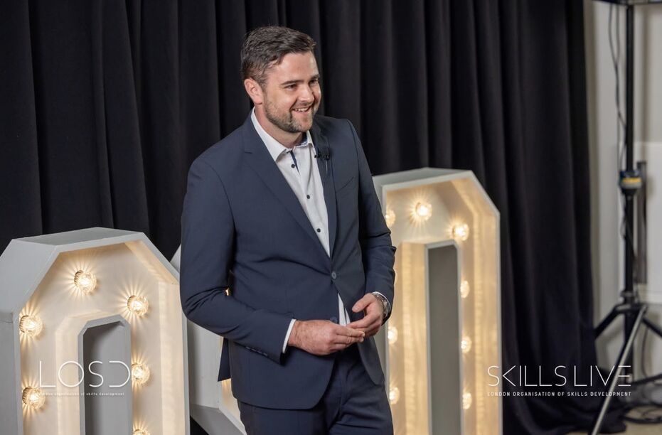 Dr. Benjamin Pelz als Speaker bei der London Organisation of Skills Development