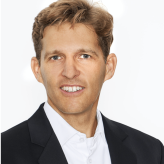 Florian Wilken (Chief Digital Officer)